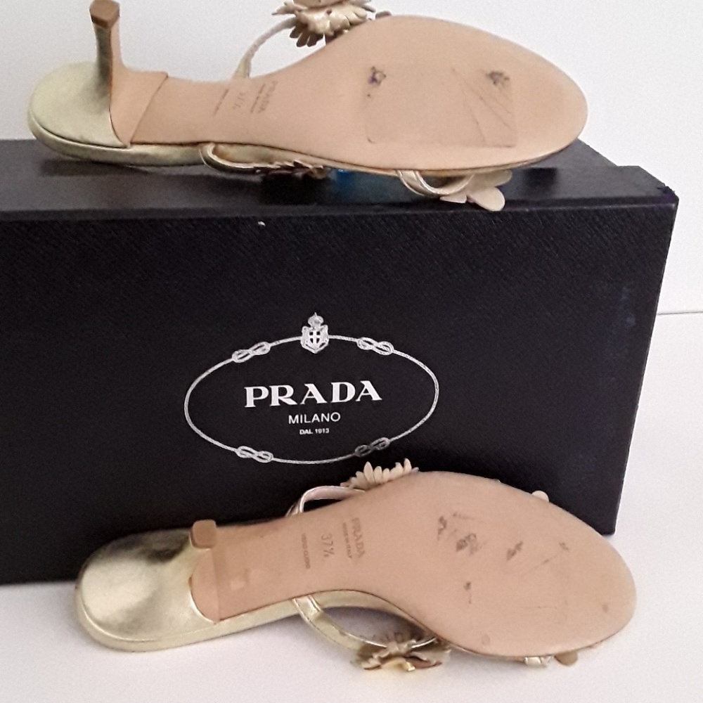 Shoes - Picture 4 of 4